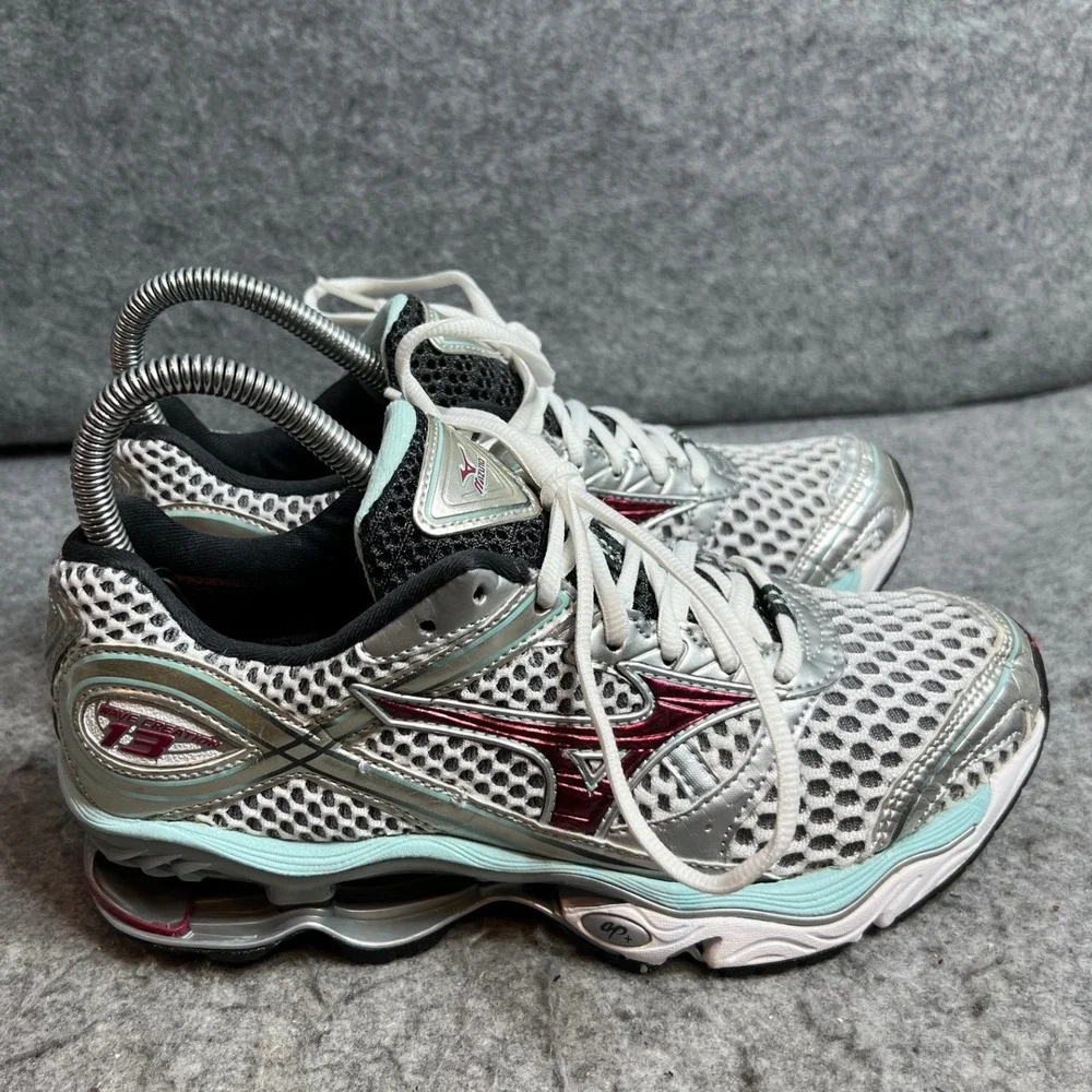 Mizuno Wave Creation 13 Womens Running Shoes Silver Red White Sneakers Size 7